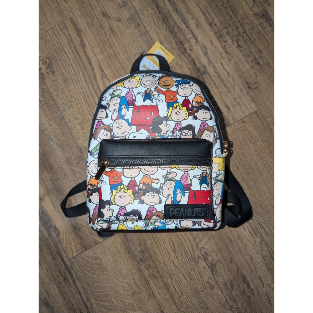 Peanuts Snoopy Charlie Brown and Friends‎ Backpack Bag Bioworld NEW with TAGS
